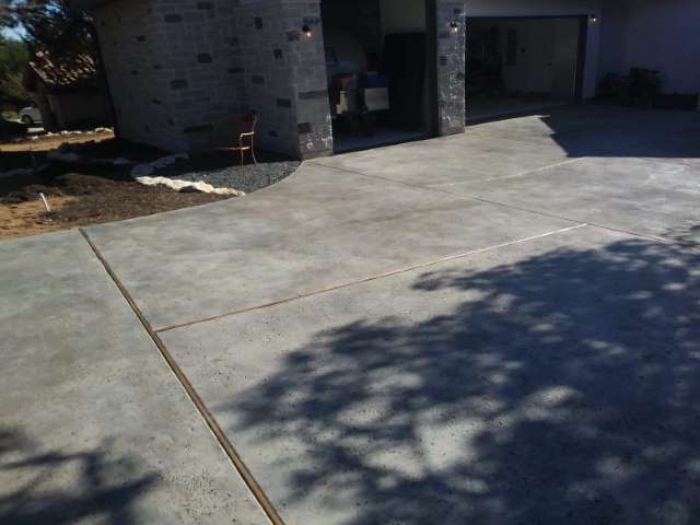 Austin Decorative Concrete Solutions - Epoxy, Polished & Stained Concrete